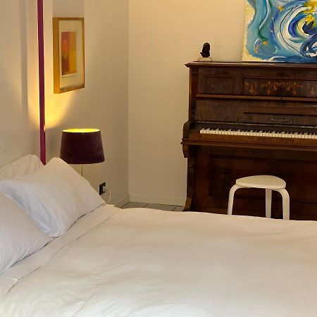 Vicool Apartments - Centro Storico Napoli Екстер'єр фото