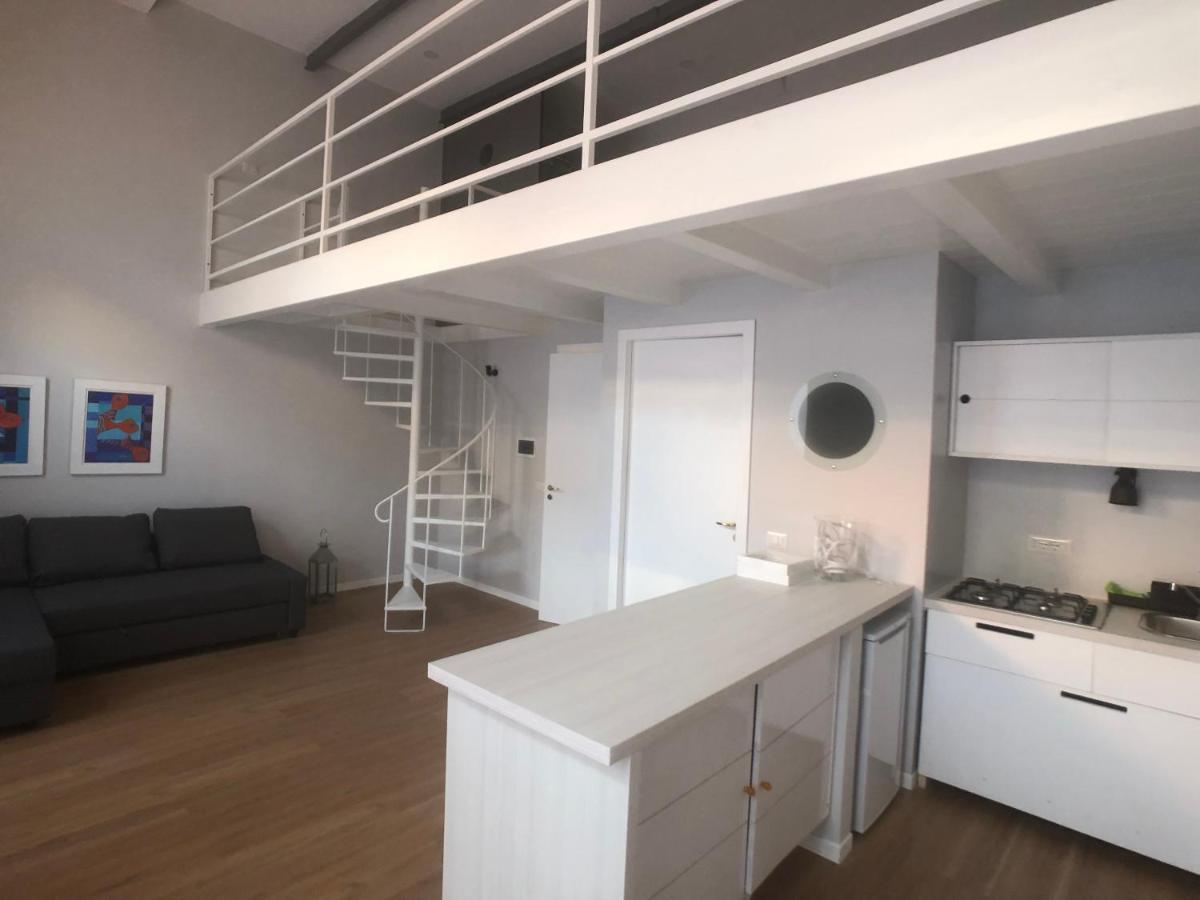 Vicool Apartments - Centro Storico Napoli Екстер'єр фото