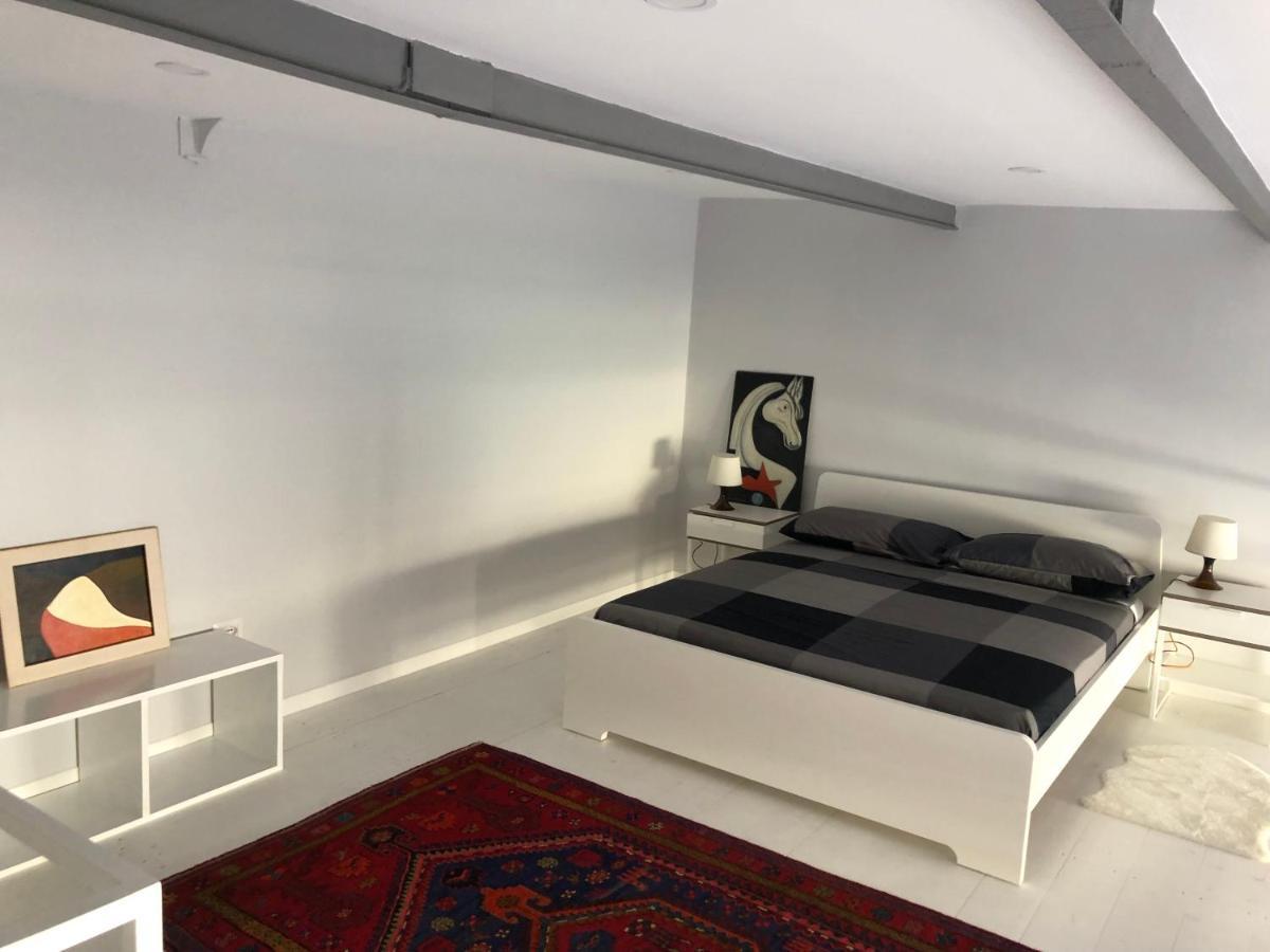 Vicool Apartments - Centro Storico Napoli Екстер'єр фото