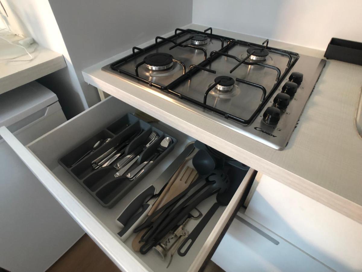 Vicool Apartments - Centro Storico Napoli Екстер'єр фото