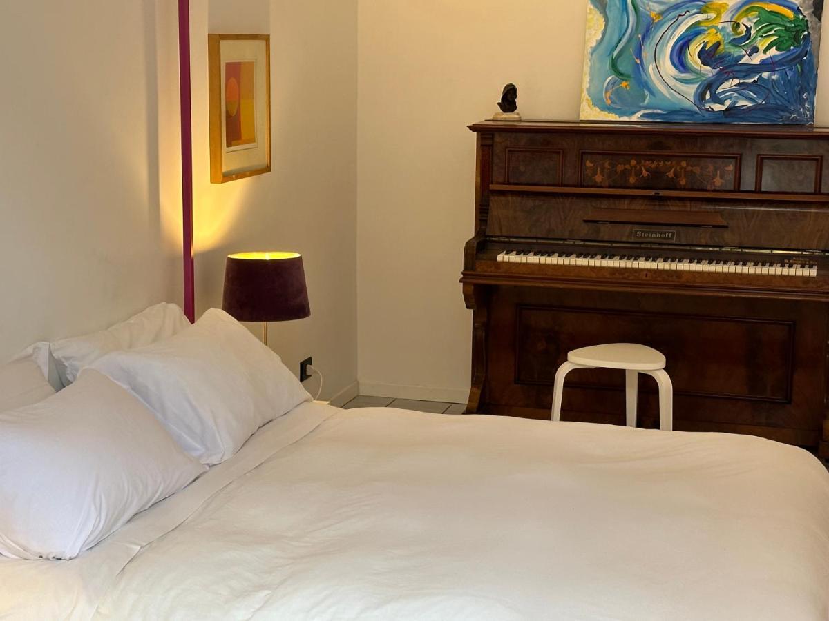 Vicool Apartments - Centro Storico Napoli Екстер'єр фото