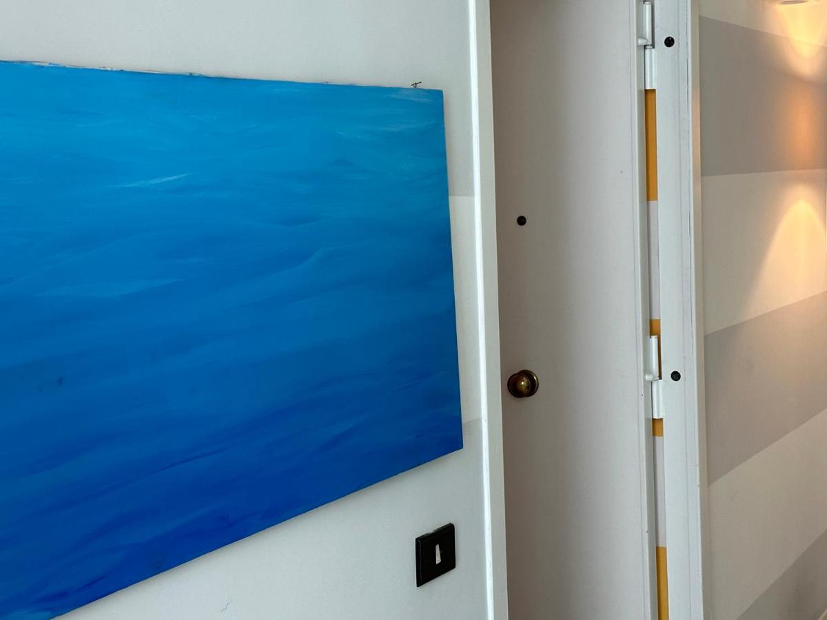 Vicool Apartments - Centro Storico Napoli Екстер'єр фото