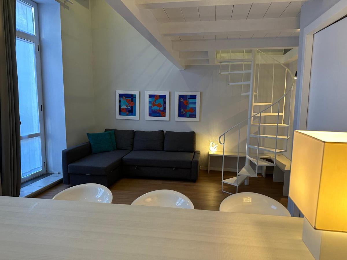 Vicool Apartments - Centro Storico Napoli Екстер'єр фото
