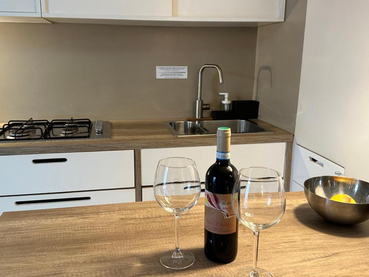 Vicool Apartments - Centro Storico Napoli Екстер'єр фото